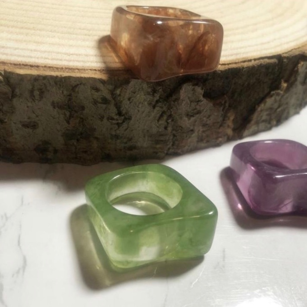 Green Resin Chunky Ring
